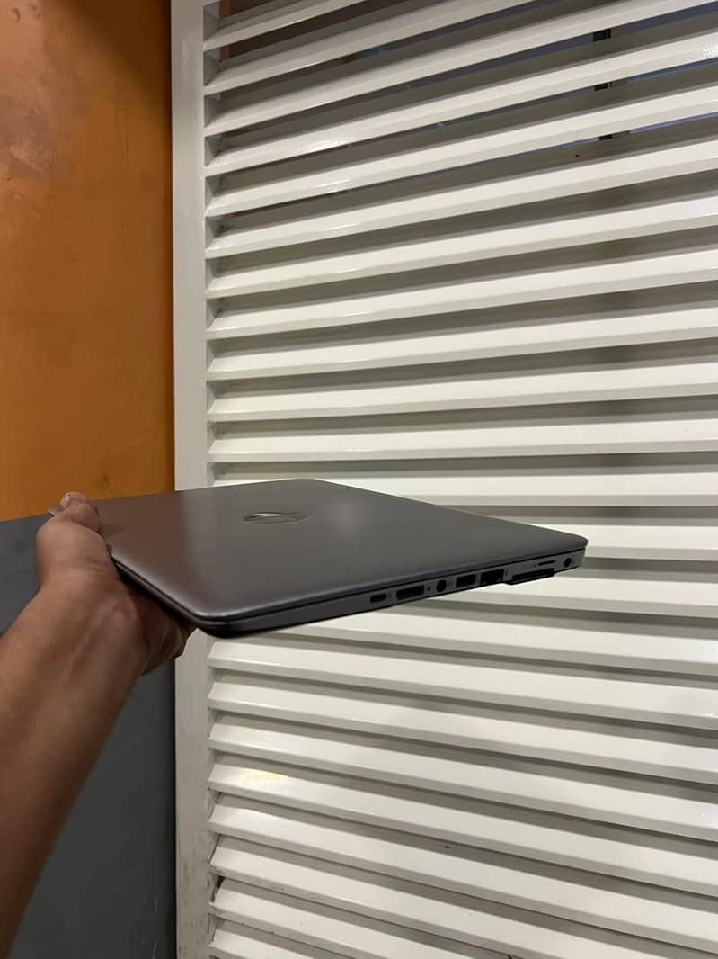 Hp Core i5 7Gen 12