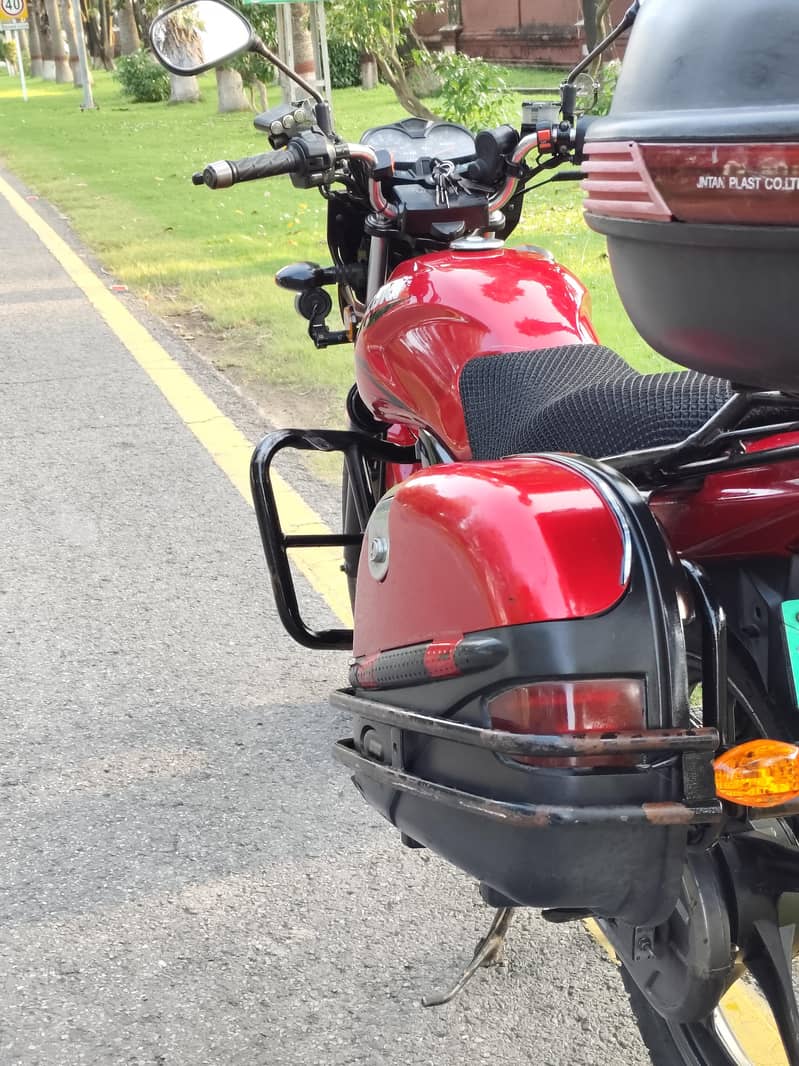 GR 150 Touring 3