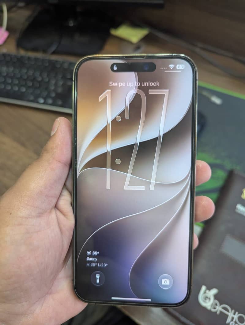 Apple iPhone 14 Pro Max 0
