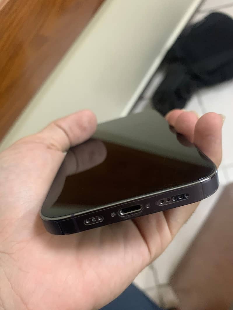 Apple iPhone 14 Pro 4