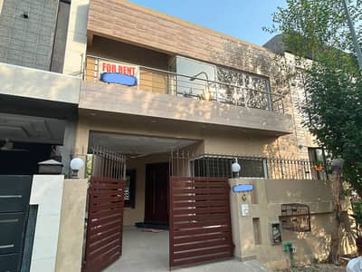 5 Marla House Available For Rent In DHA Phase 9 Town
