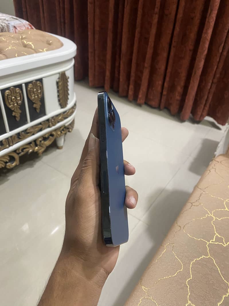 iPhone 2