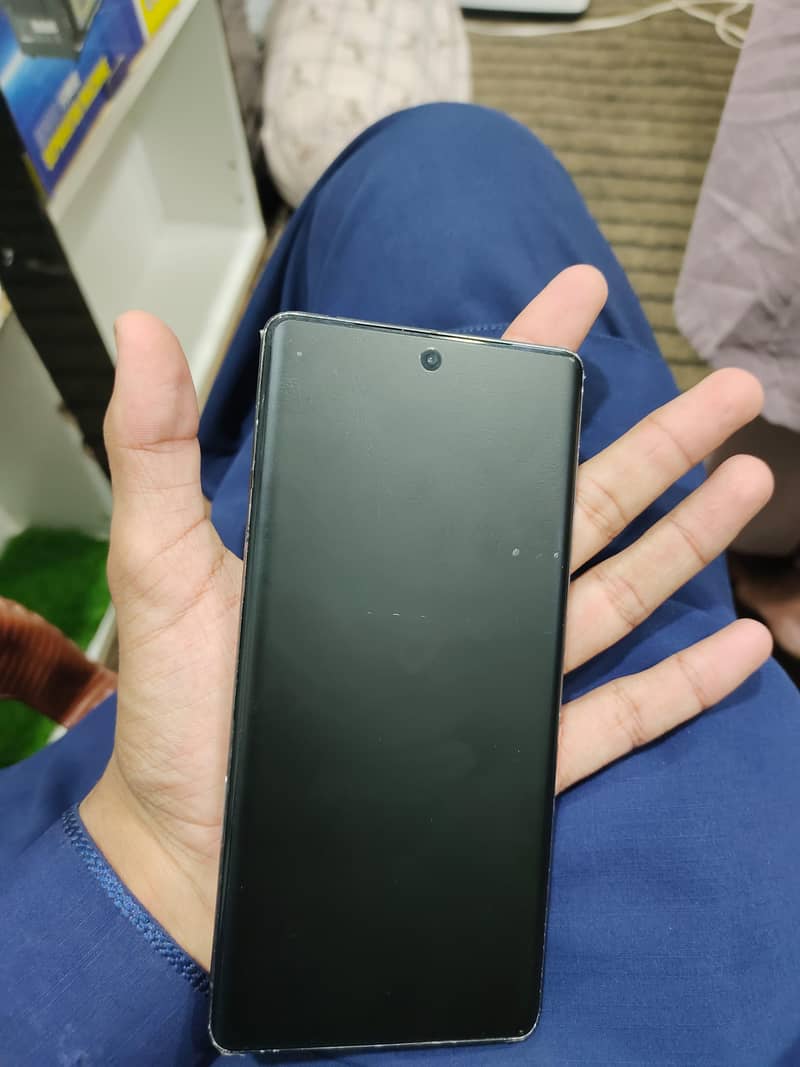 Google Pixel 7 Pro 2