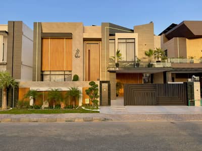 1-Kanal Fully Furnished Luxury House In Royal Orchard Multan