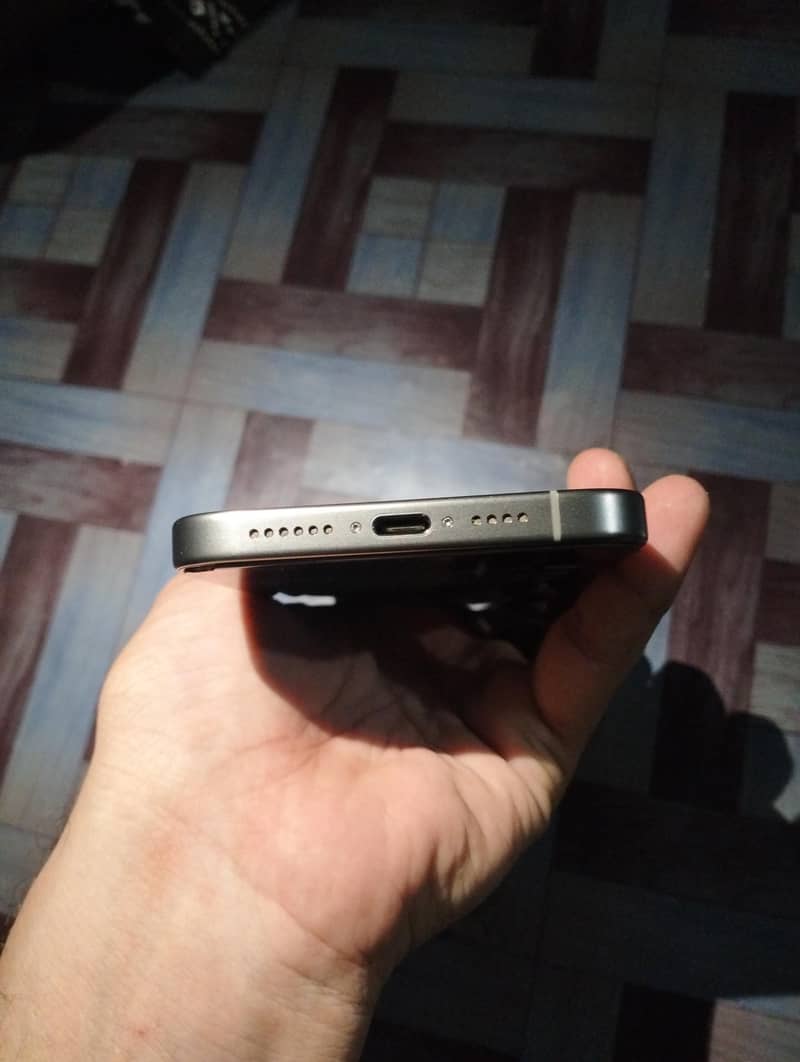 Apple iPhone 15 Pro Max Jv 3