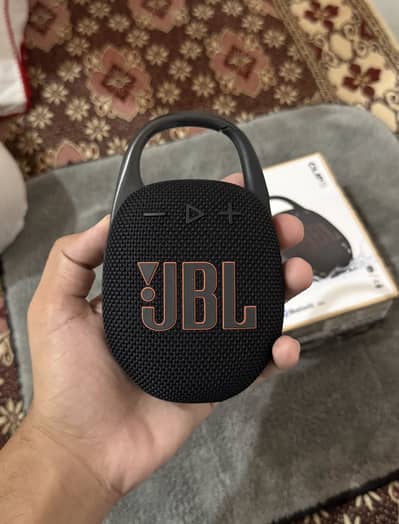 JBL Clip 5 Speaker