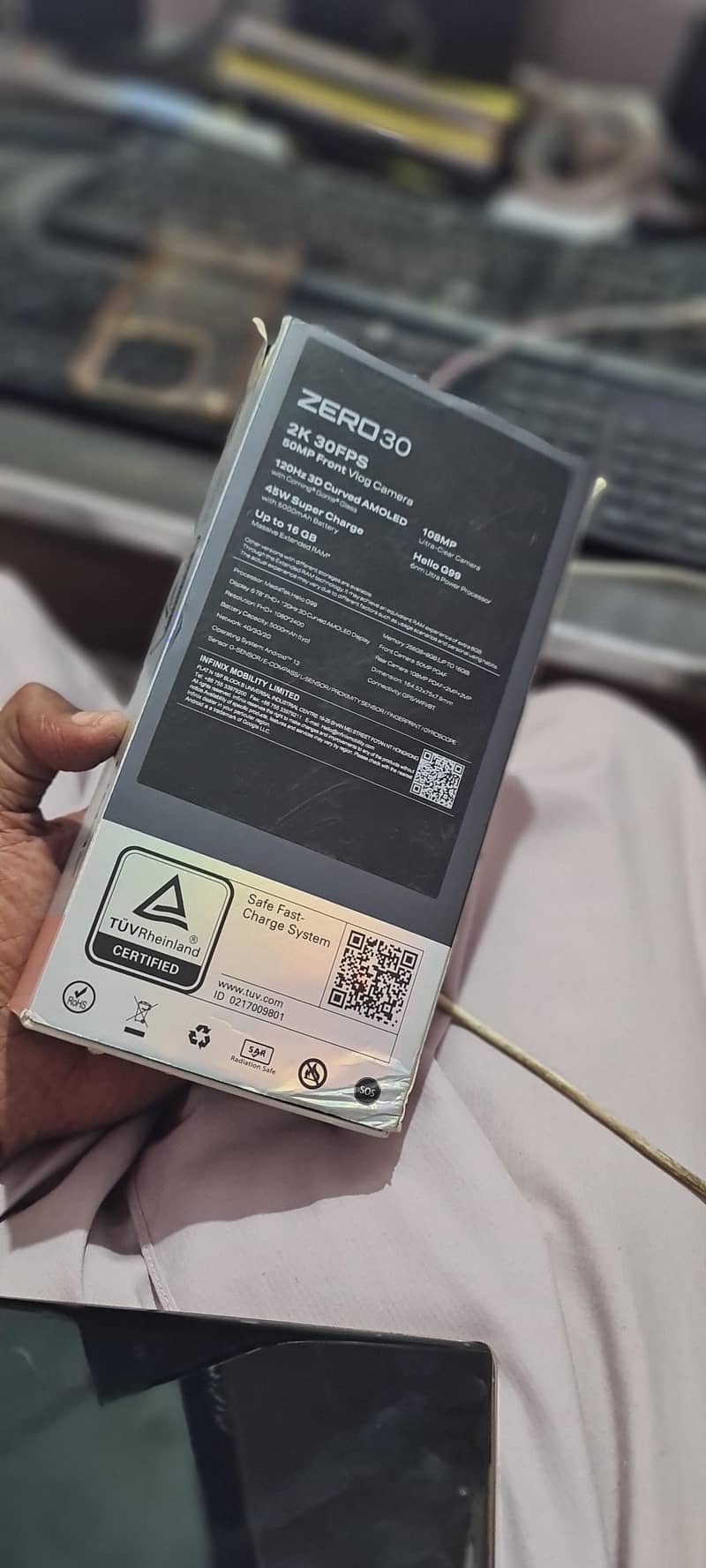 Infinix Zero 30 10