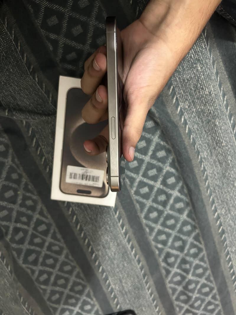 Apple iPhone 15 Pro 5
