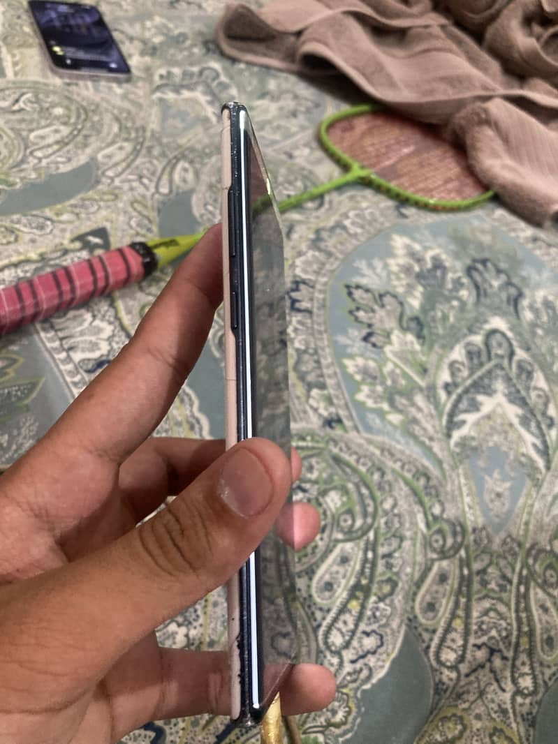 Samsung Mobile Note 10 Plus 3