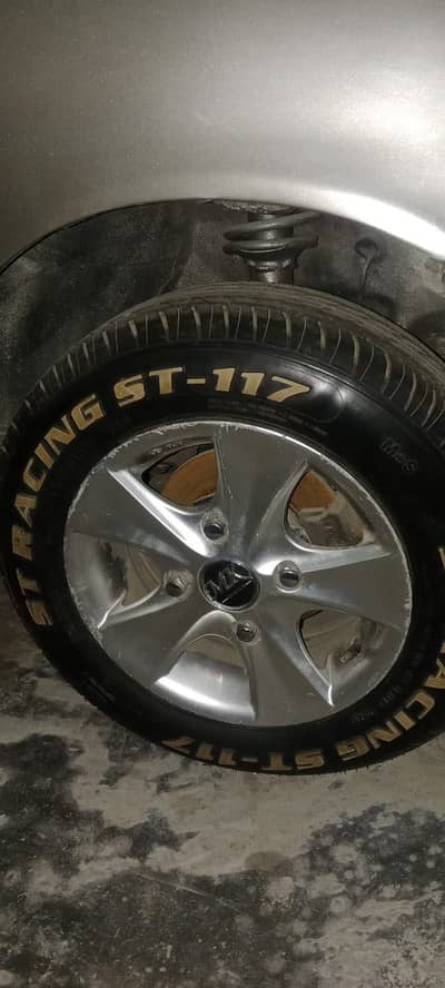 Daihatsu Cuore 2003