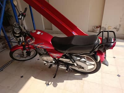 Suzuki GS 150