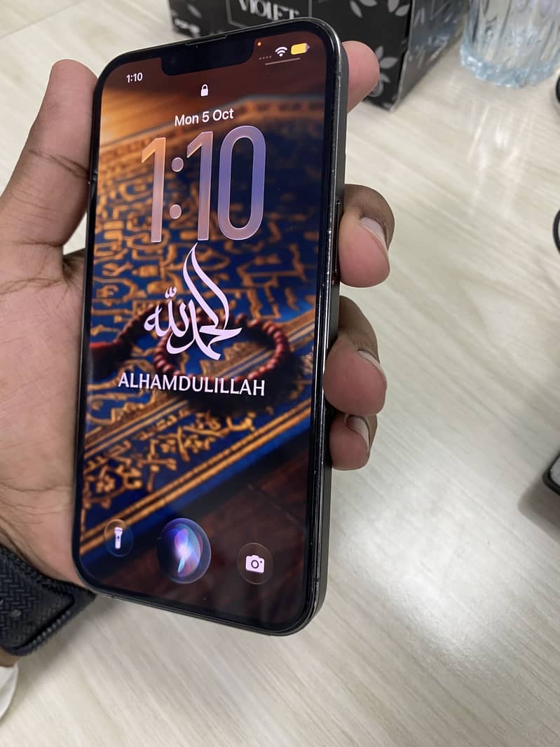 Apple iPhone 13 Pro 0