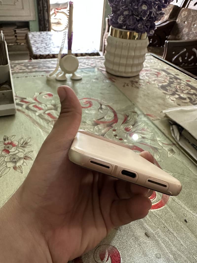 Google Pixel 8 1