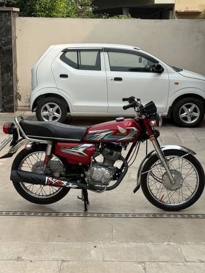 Honda CG125 Total geniun 10/10