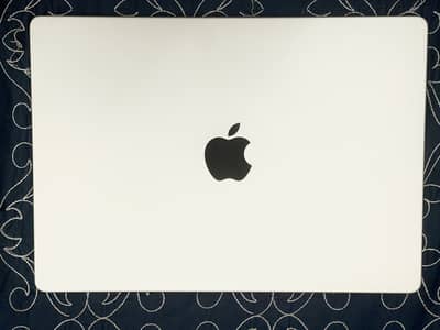 MacBook Pro 14-inch M3 8GB/512GB - 100% Genuine - Battery 93%