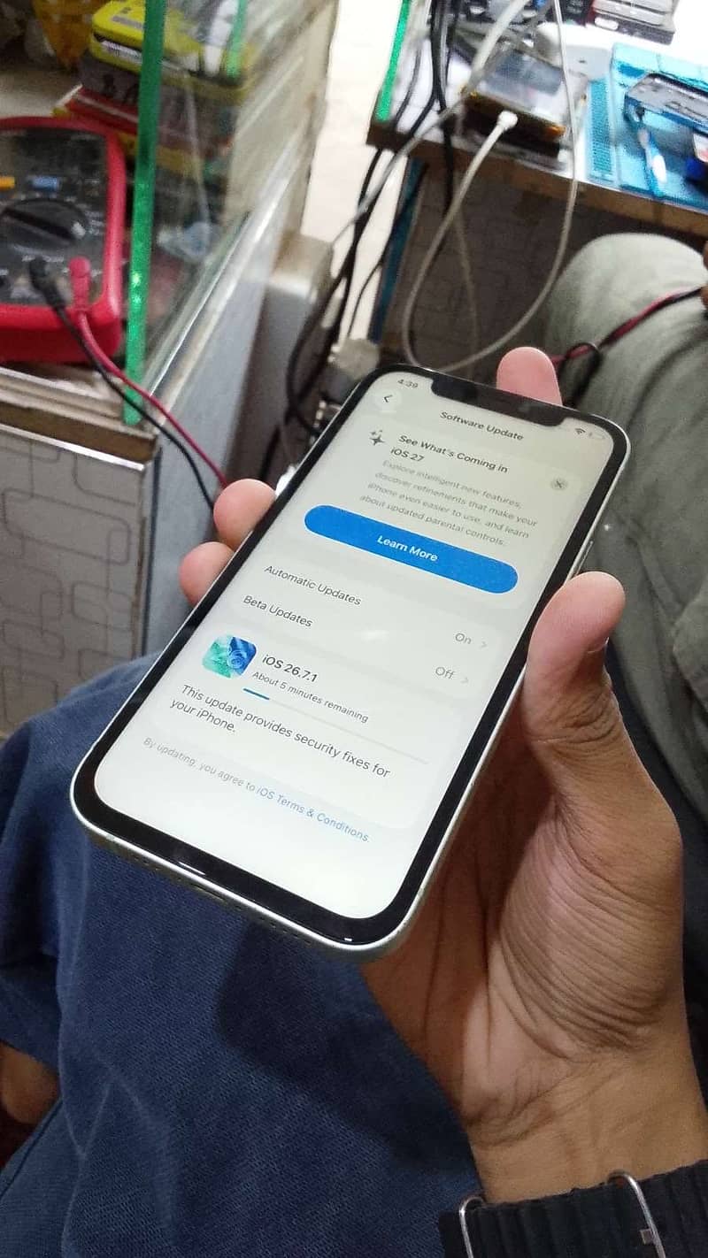 Apple iPhone 12 1
