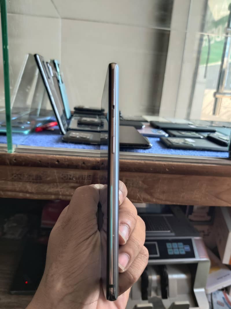 One Plus 7T 2