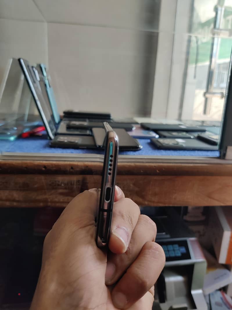 One Plus 7T 5
