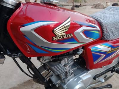 Honda 125 in lush condition - price is almost final