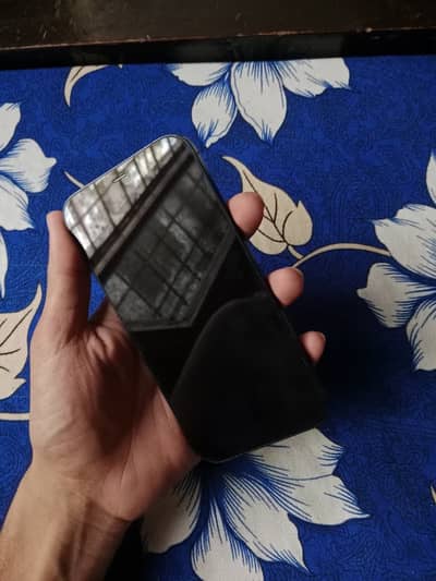Apple iPhone 12 waterpack 94health