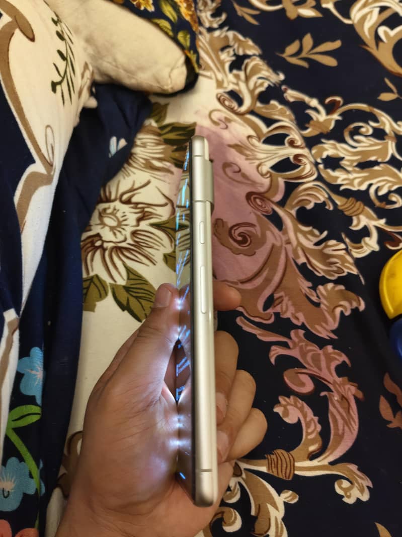 Google pixel 7 3