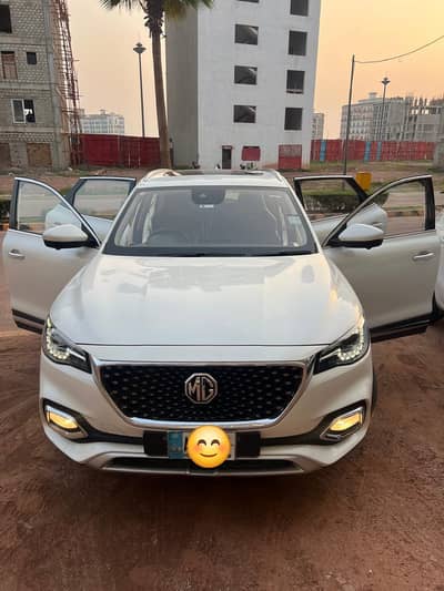 MG HS 2021