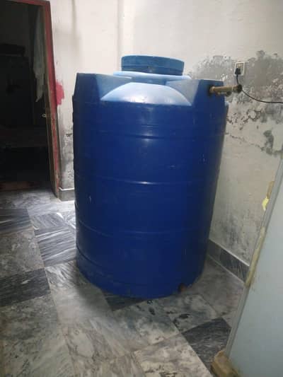 water tank 500 glns