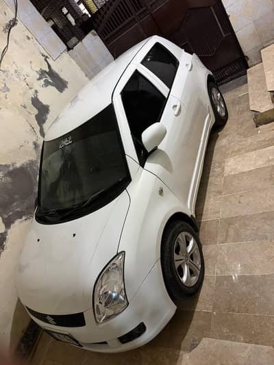 Suzuki Swift 2012