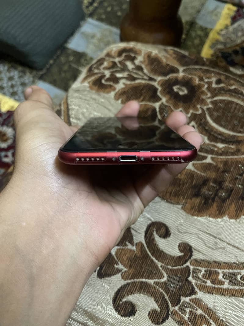 Apple iPhone SE 3