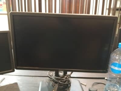 LCD 16 to 13 inch