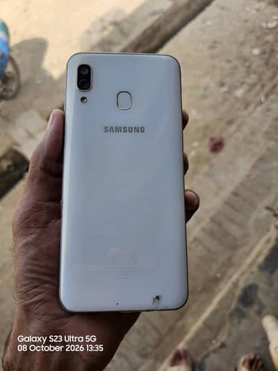 Samsung Mobile A30