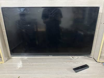 hisense 32 inches led excellent condition full working