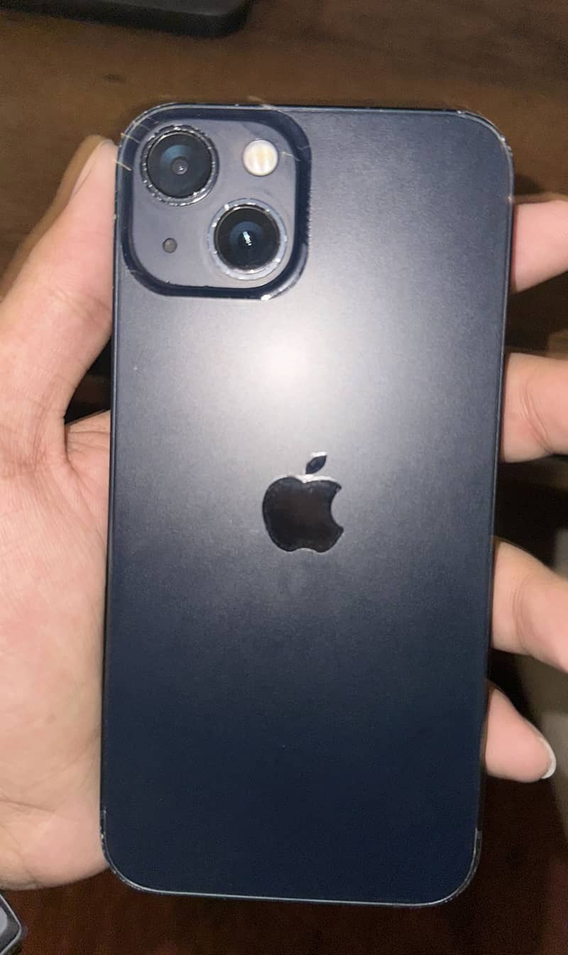 Apple iPhone 13 0