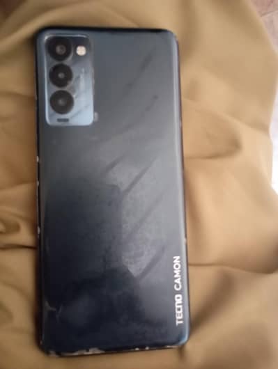 Tecno Camon 18