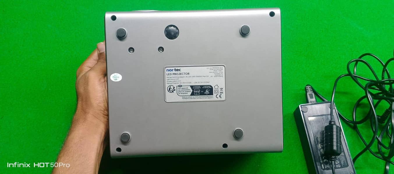 LED Projector 1