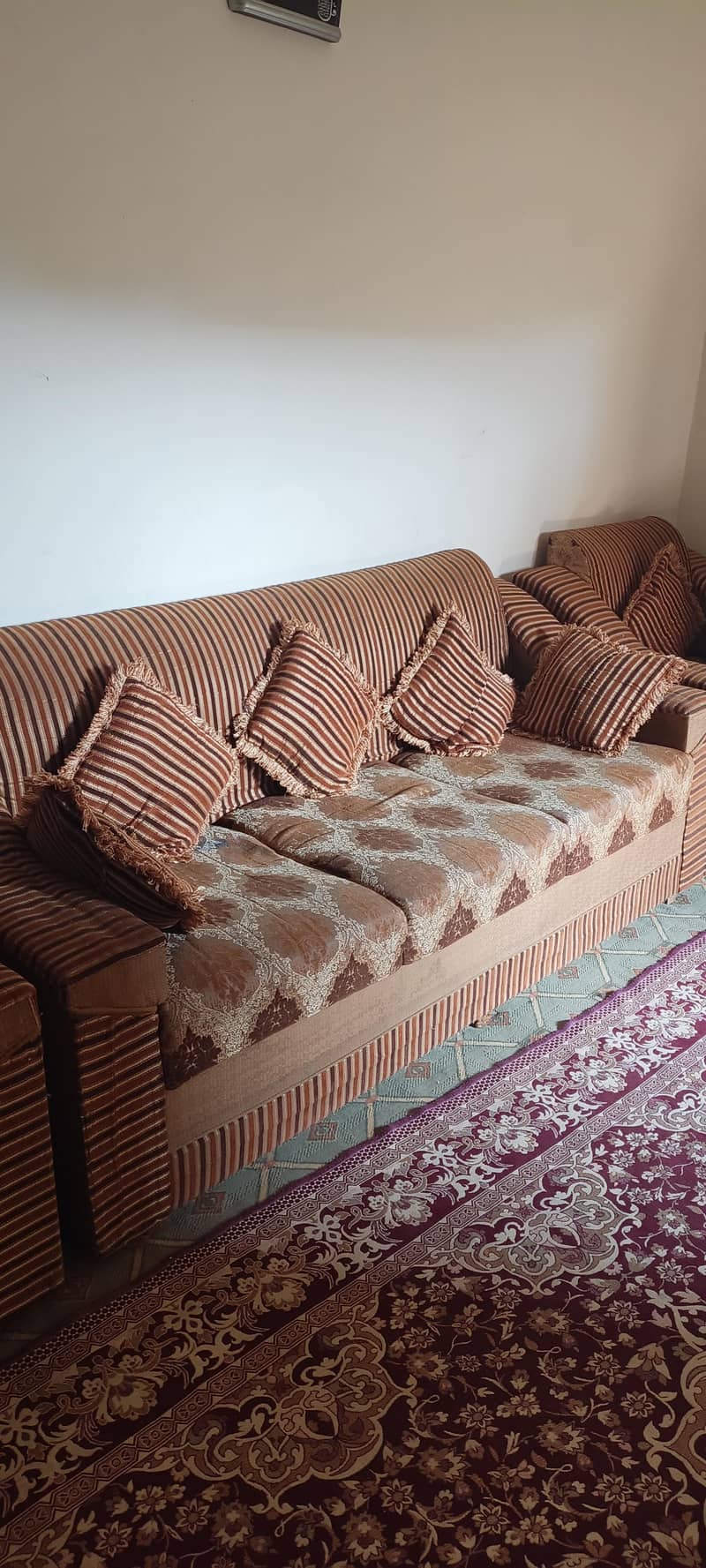 Sofa Set 5 Seaters 1