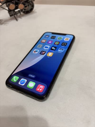iPhone XS Max 256GB Non PTA 86% battery health Face ID, True Tone Ok