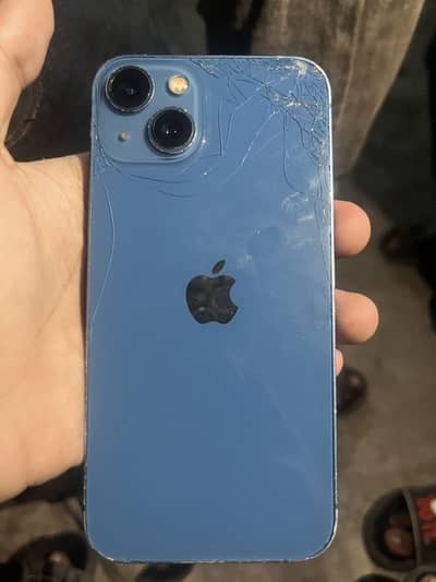 Apple iPhone 13