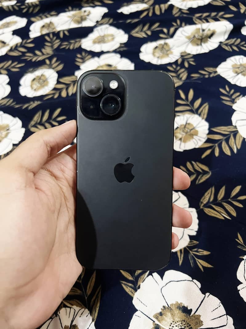 Apple iPhone 15 1