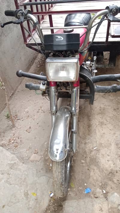 United 100cc
