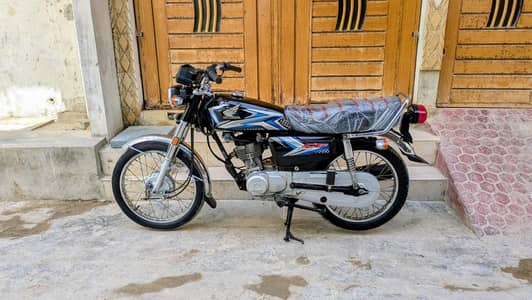 Honda cg 125 2025 0/3/7/0/8/4/8/2/5/0/0