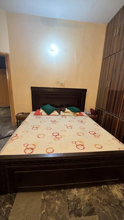 Original Kali taali bed