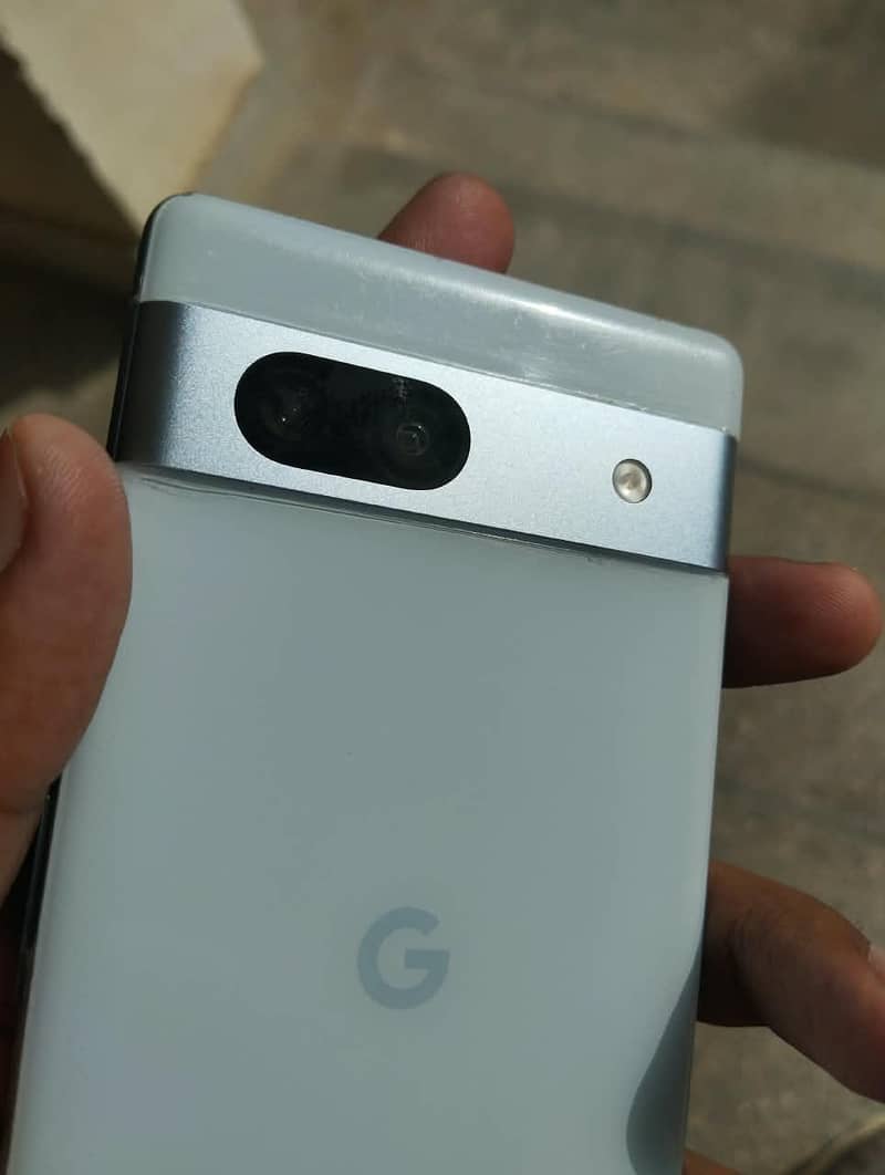 Google Pixel 7a 10