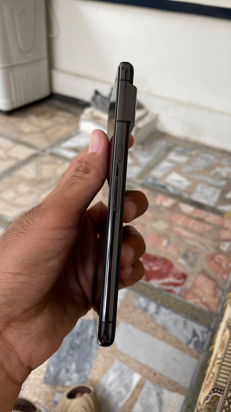 Google Pixel 8 Pro 5