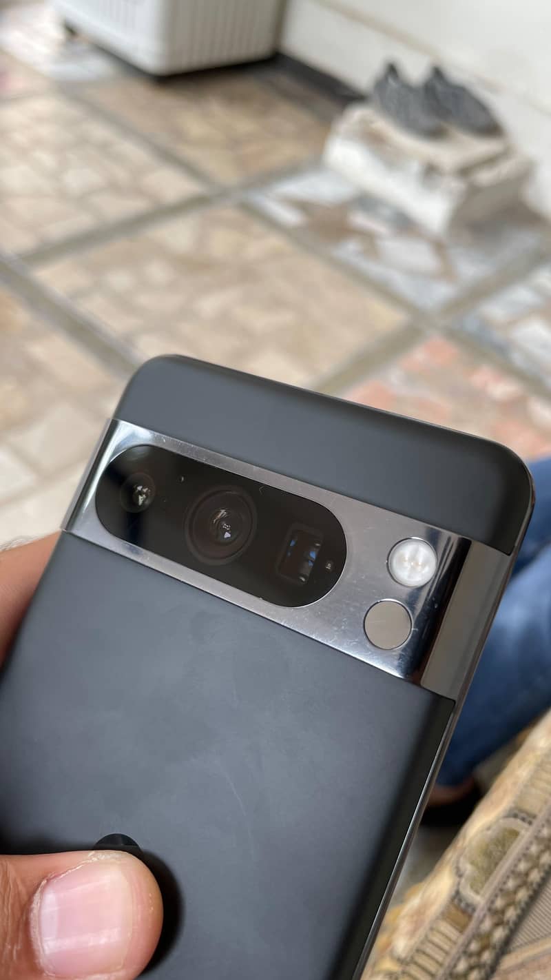 Google Pixel 8 Pro 6