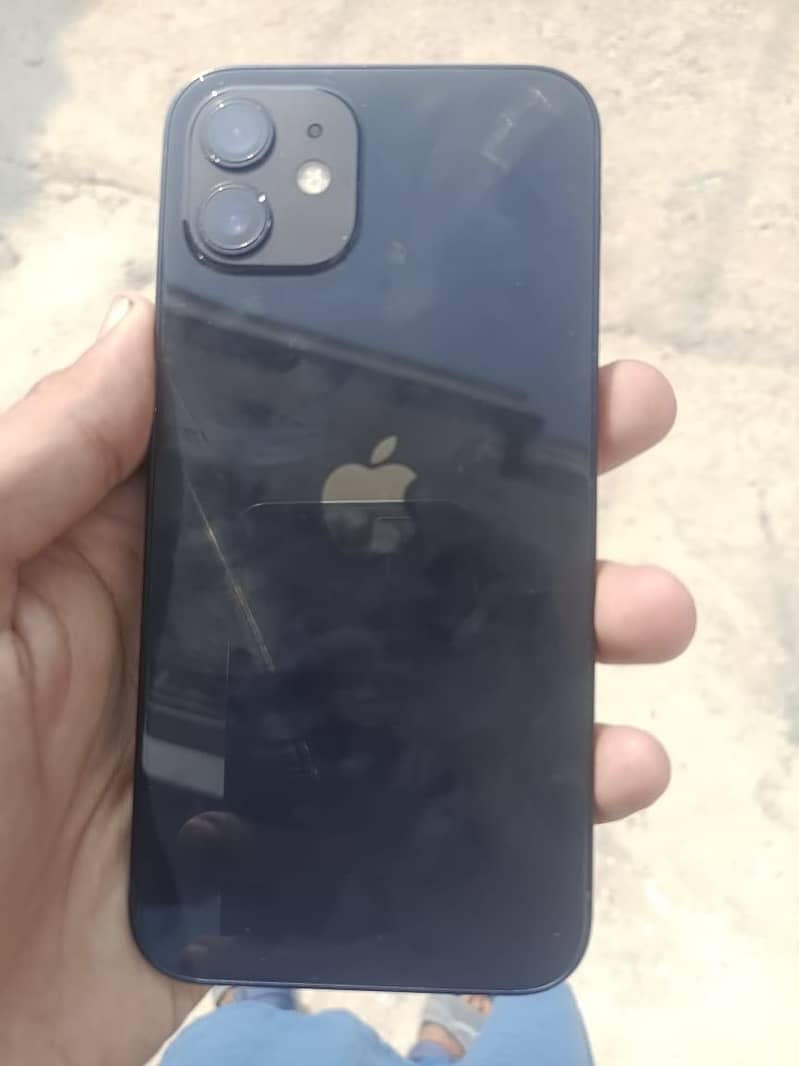 Apple iPhone 12 7