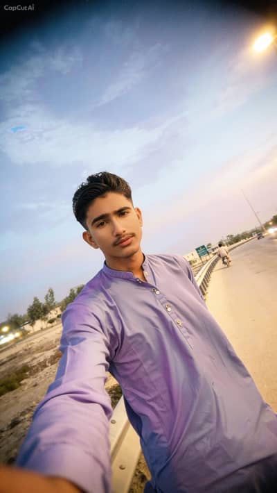 I' need urgent job