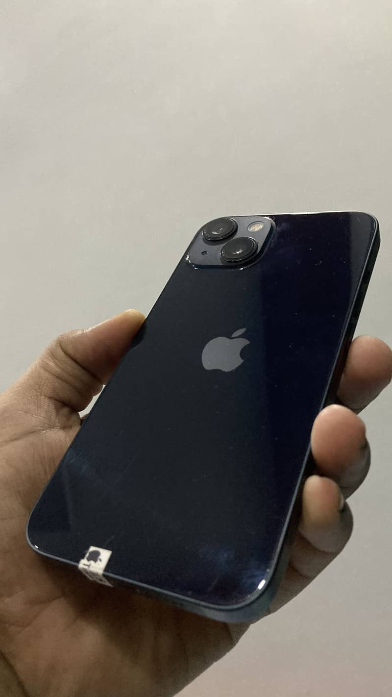 Apple iPhone 13 0
