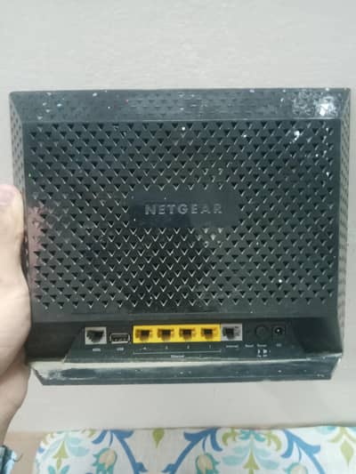 netgear 1300mbps fast long range router for sale wtsp 03204847881