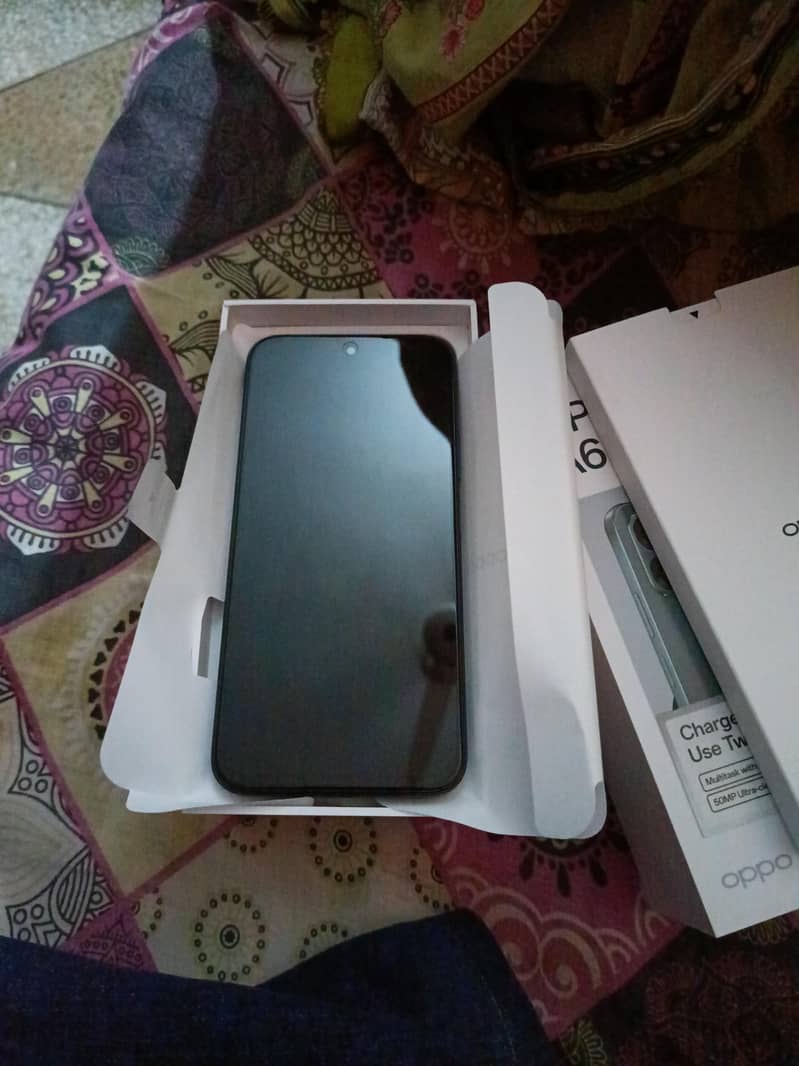 OPPO A6 1
